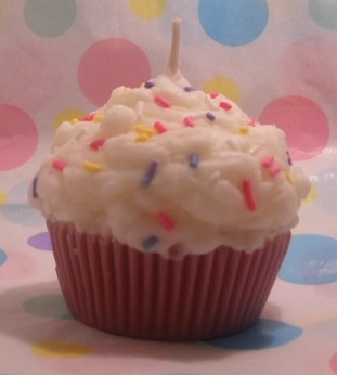 Cupcake Candle With Real Candy Sprinkles Lilac Scented Soy Wax